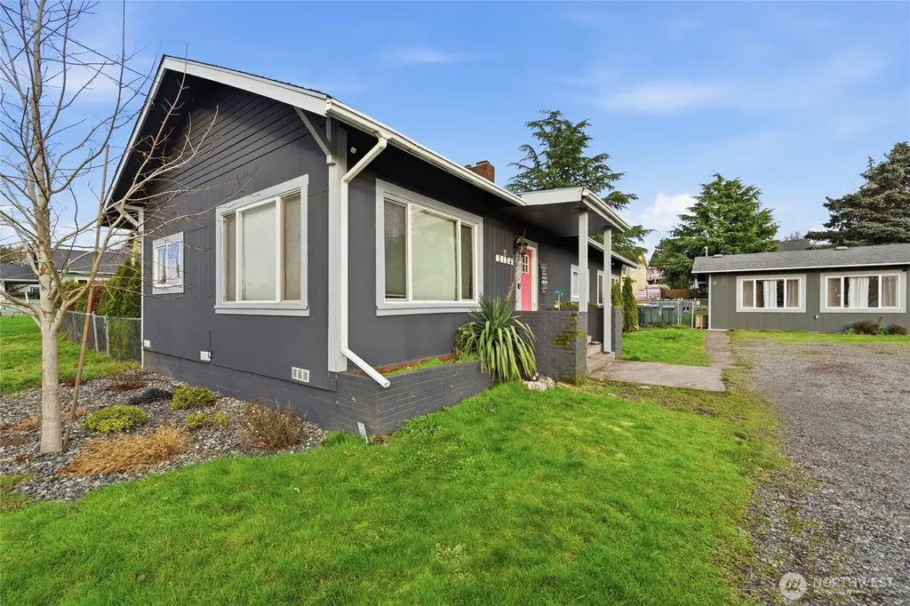 2124 Woburn Street Bellingham WA 98229