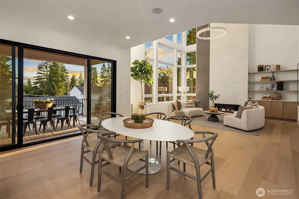 16039 NE 3rd Street Bellevue WA 98008