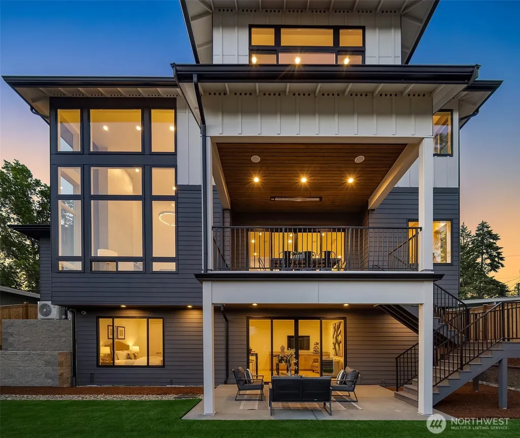 16039 NE 3rd Street Bellevue WA 98008