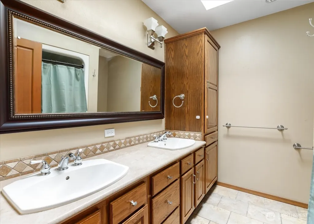 13790 Trumpeter Lane Mount Vernon WA 98273