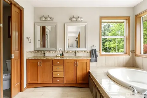 13790 Trumpeter Lane Mount Vernon WA 98273