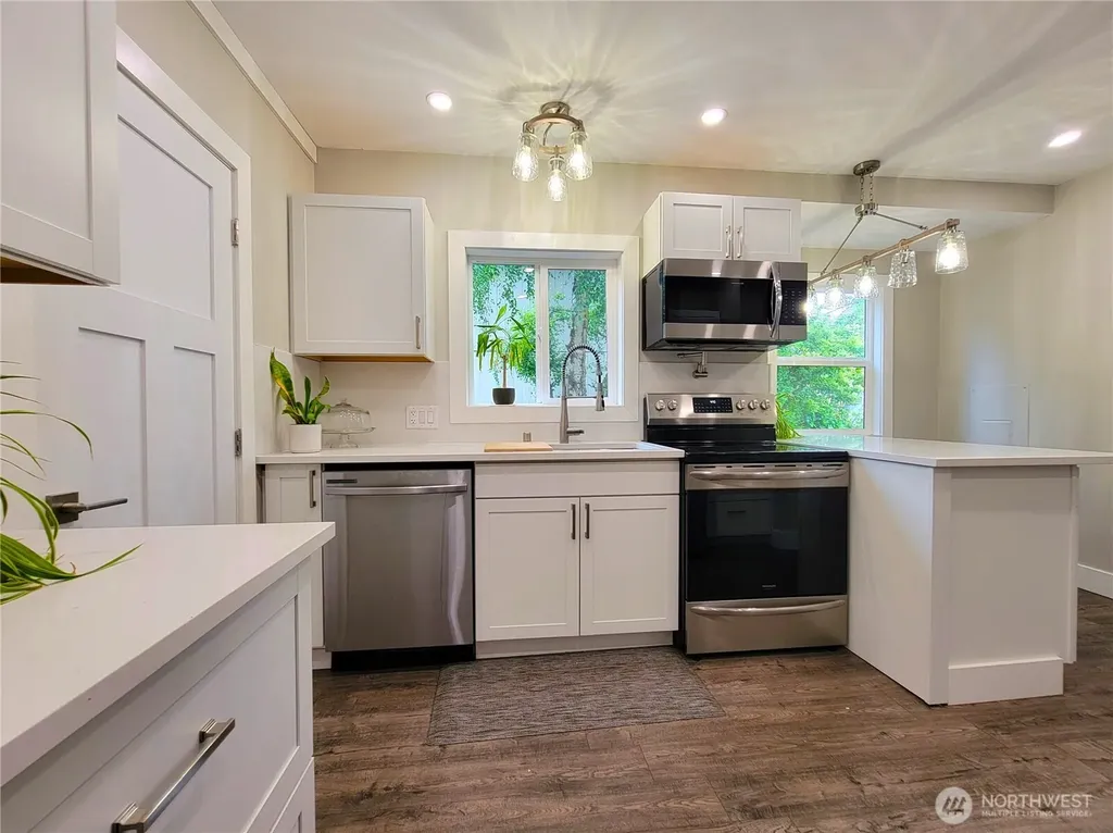 1506 Bloomington Avenue Bremerton WA 98312