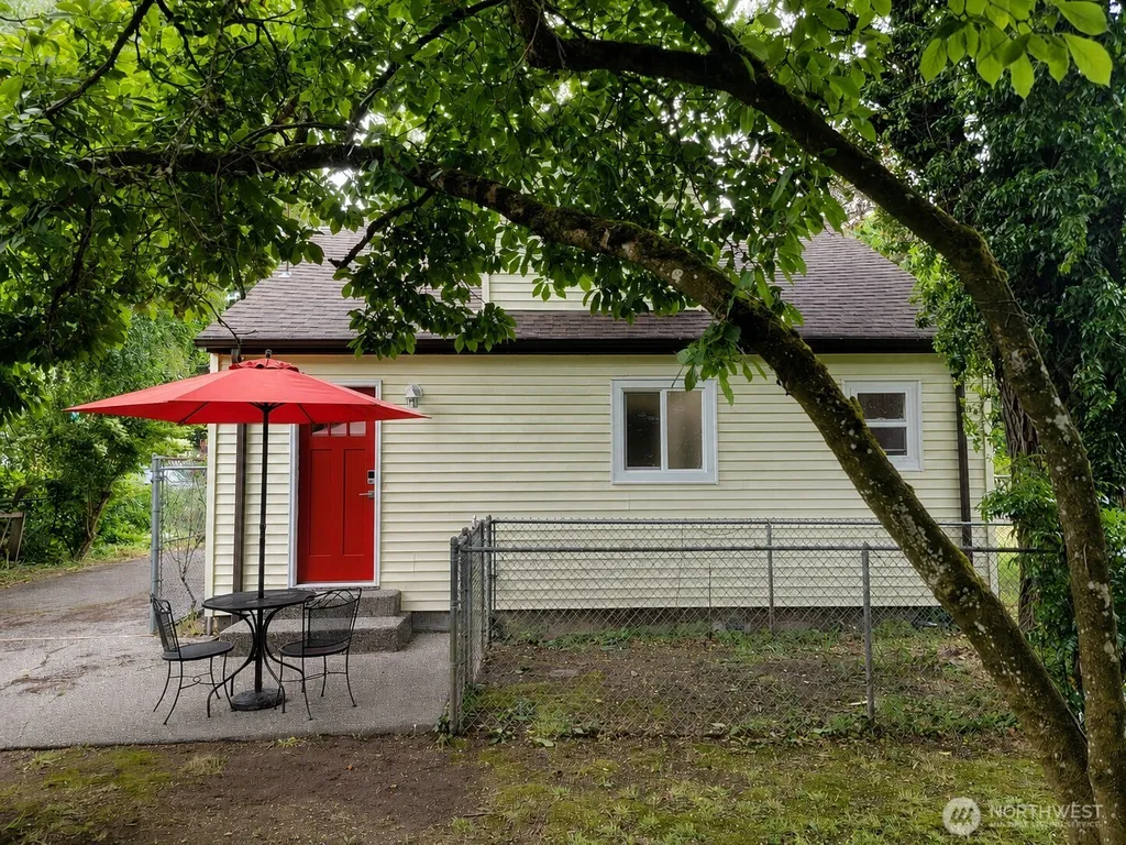 1506 Bloomington Avenue Bremerton WA 98312