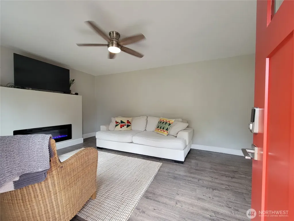 1506 Bloomington Avenue Bremerton WA 98312
