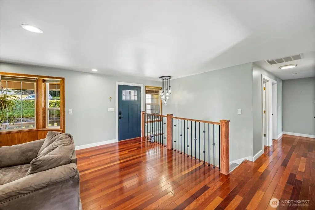 2181 Ponderosa Drive SE Port Orchard WA 98366