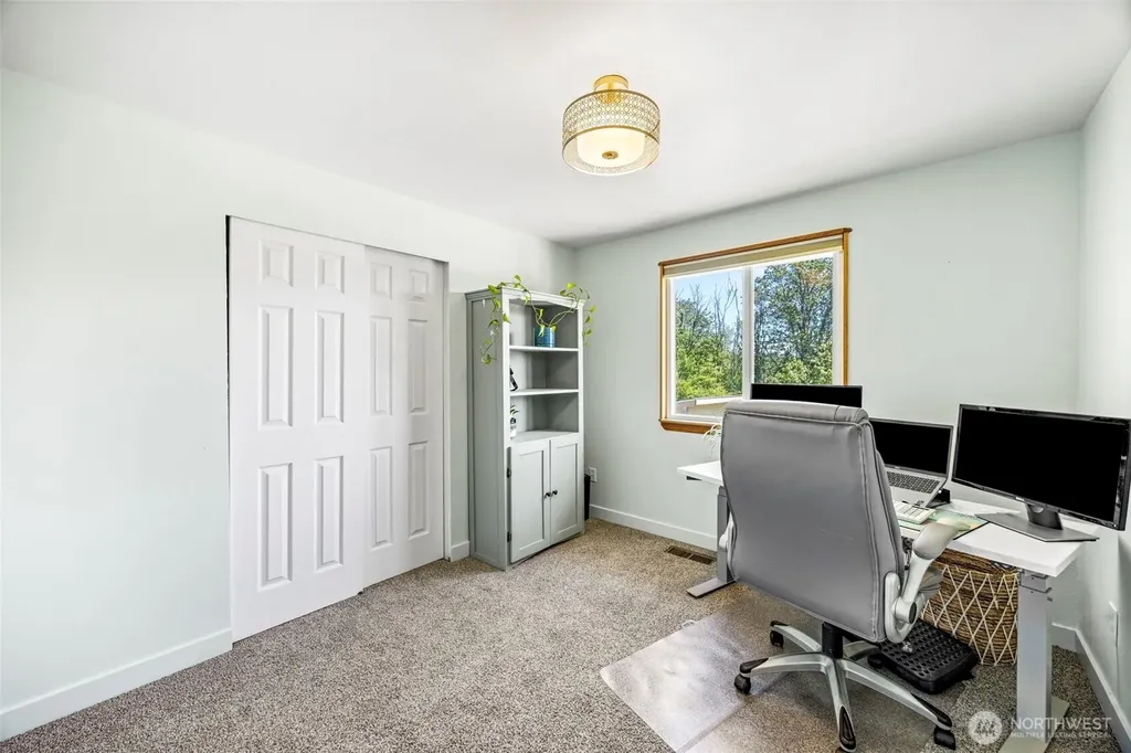 2181 Ponderosa Drive SE Port Orchard WA 98366
