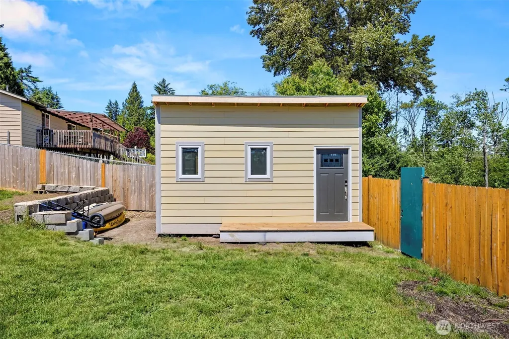 2181 Ponderosa Drive SE Port Orchard WA 98366