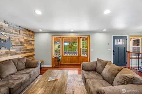 2181 Ponderosa Drive SE Port Orchard WA 98366