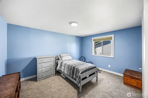 2181 Ponderosa Drive SE Port Orchard WA 98366
