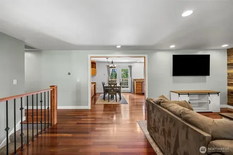 2181 Ponderosa Drive SE Port Orchard WA 98366