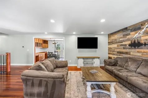 2181 Ponderosa Drive SE Port Orchard WA 98366