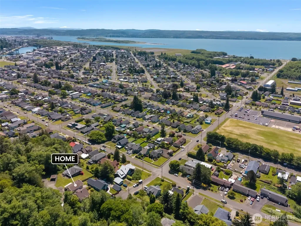 420 Adams Street Hoquiam WA 98550
