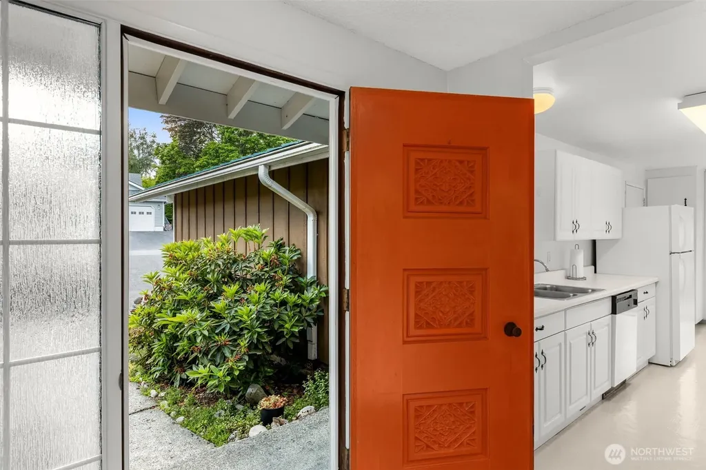 8516 375th Avenue SE Snoqualmie WA 98065