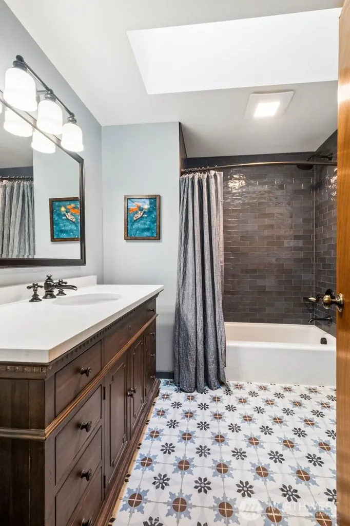 23625 SE 225th Street Maple Valley WA 98038