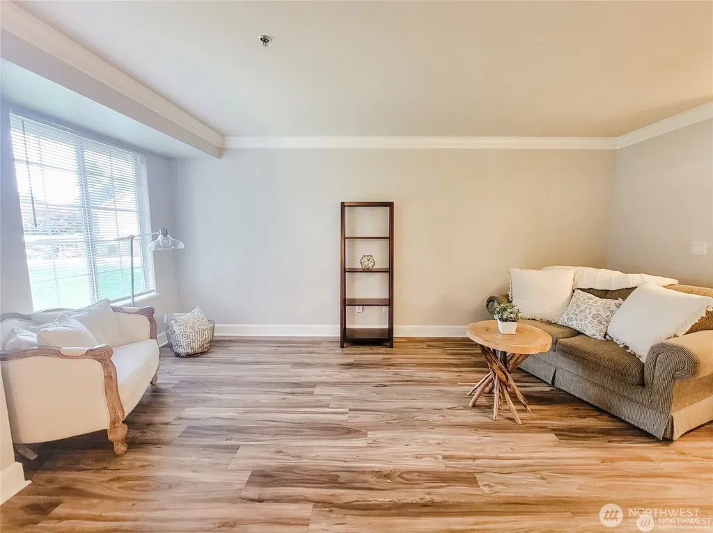 1835 S 286th Lane Federal Way WA 98003