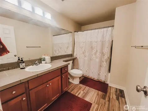 1835 S 286th Lane Federal Way WA 98003