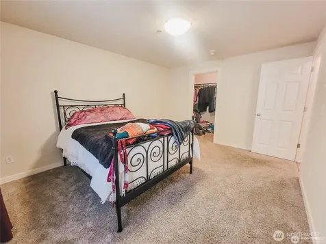 1835 S 286th Lane Federal Way WA 98003