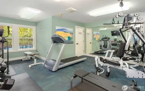 1835 S 286th Lane Federal Way WA 98003