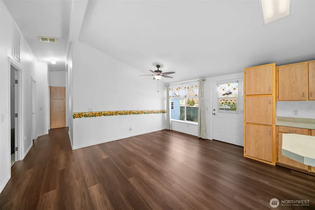 14611 Diamond Avenue Entiat WA 98822