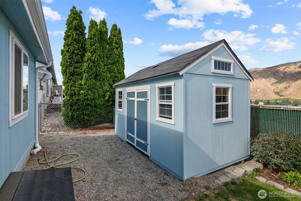 14611 Diamond Avenue Entiat WA 98822