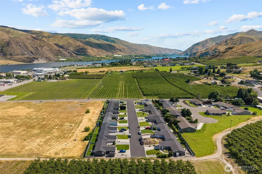 14611 Diamond Avenue Entiat WA 98822