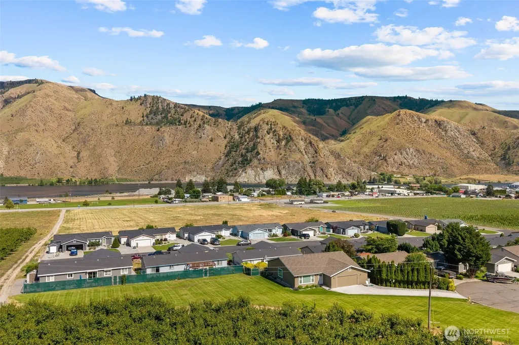 14611 Diamond Avenue Entiat WA 98822