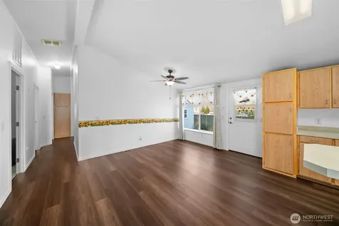 14611 Diamond Avenue Entiat WA 98822