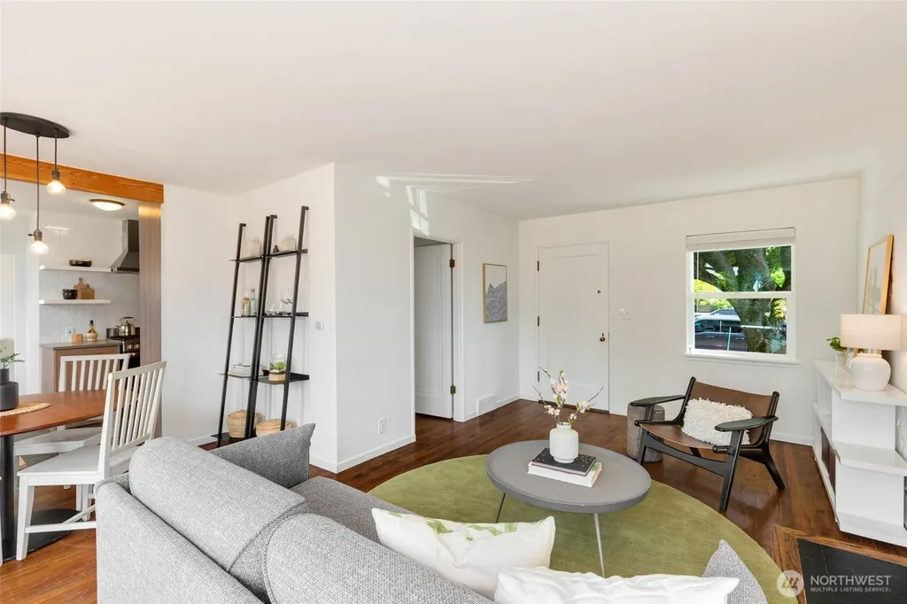 4116 SW Ida Street Seattle WA 98136