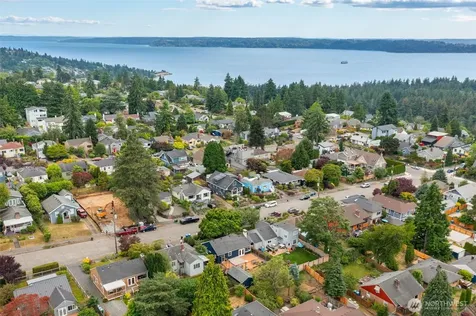 4116 SW Ida Street Seattle WA 98136