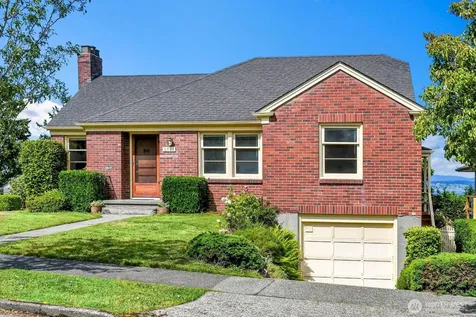 6921 39th Avenue SW Seattle WA 98136