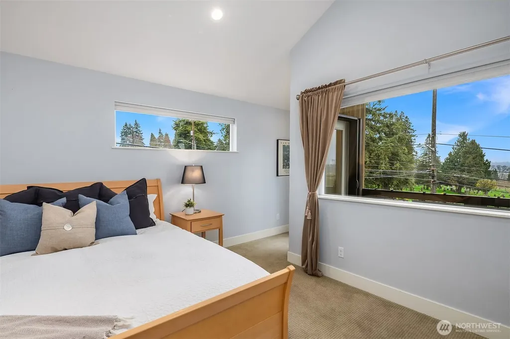 3010 NE 55th Street Seattle WA 98105