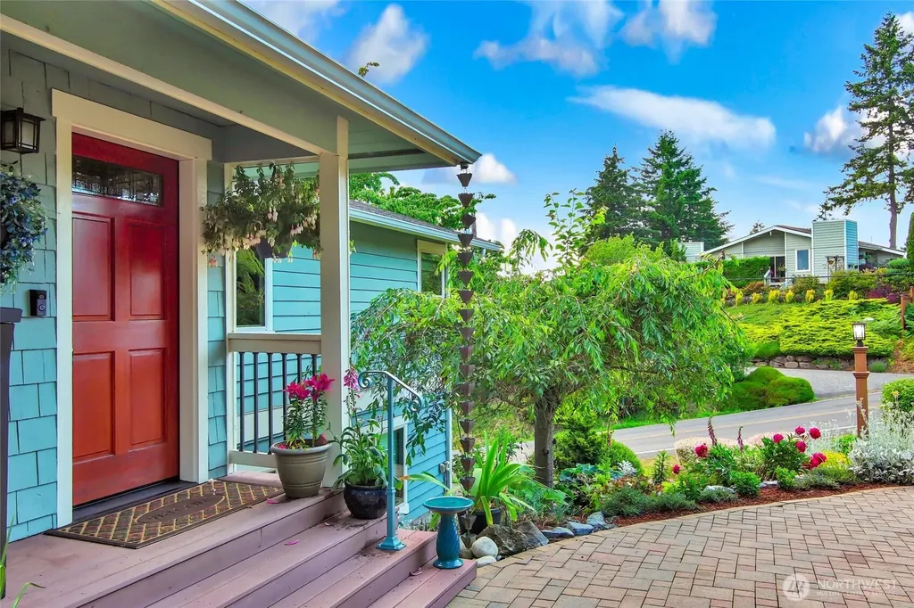 10320 Kay Way Mukilteo WA 98275