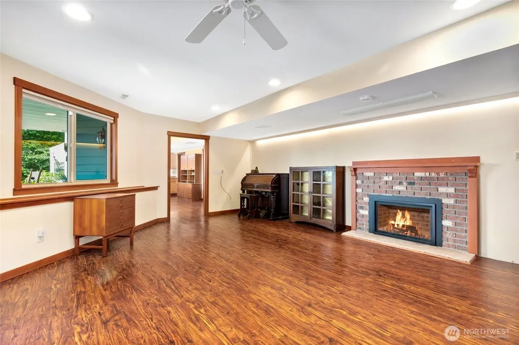 10320 Kay Way Mukilteo WA 98275