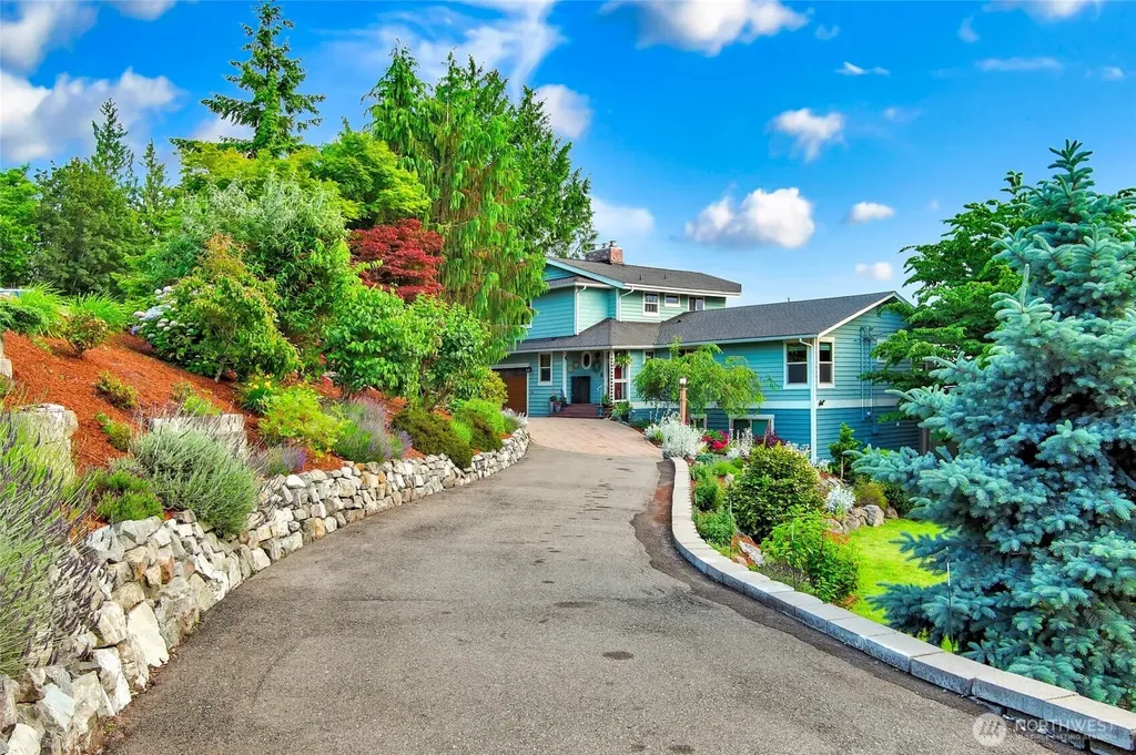 10320 Kay Way Mukilteo WA 98275