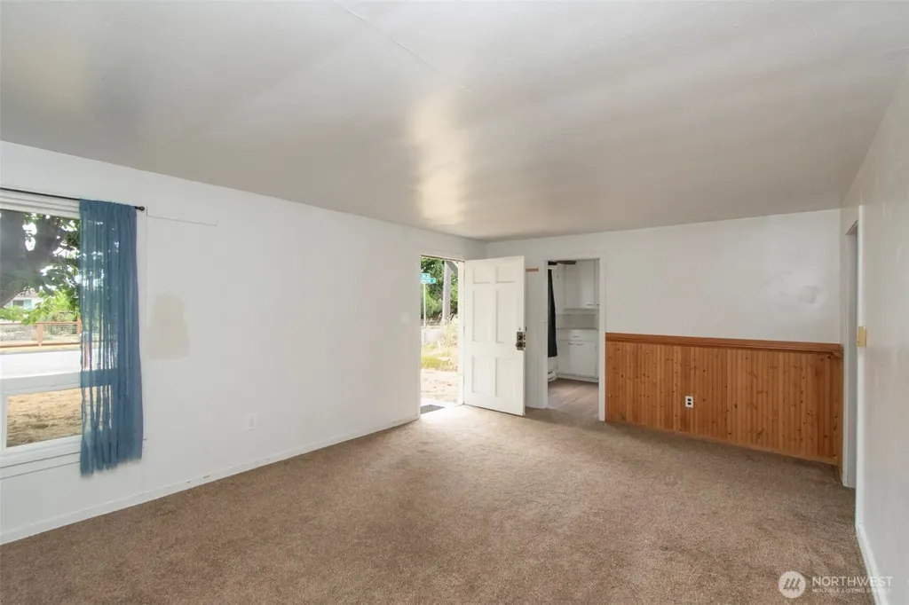 938 E 6th Street Port Angeles WA 98362