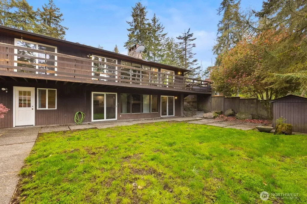 7506 66th Avenue W Lakewood WA 98499
