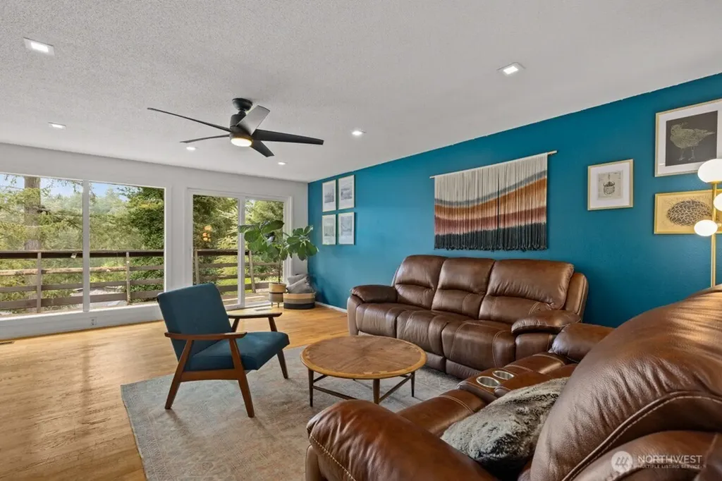 7506 66th Avenue W Lakewood WA 98499