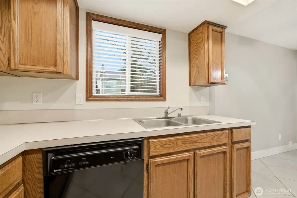 7113 NE 43rd Street Vancouver WA 98661