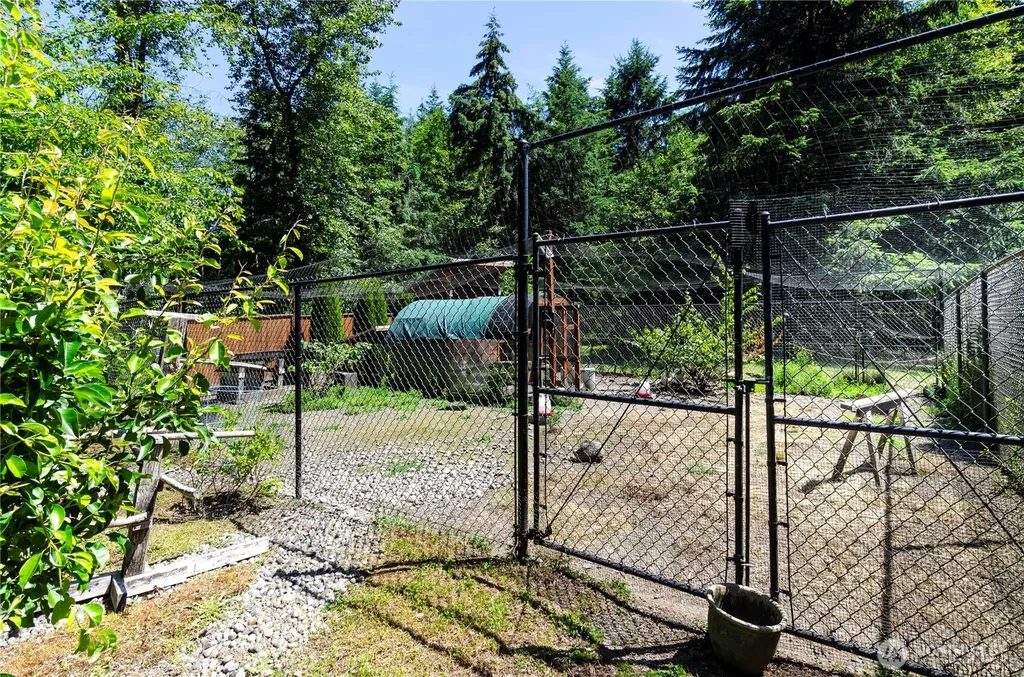 11204 Chaucer Street SE Olympia WA 98501