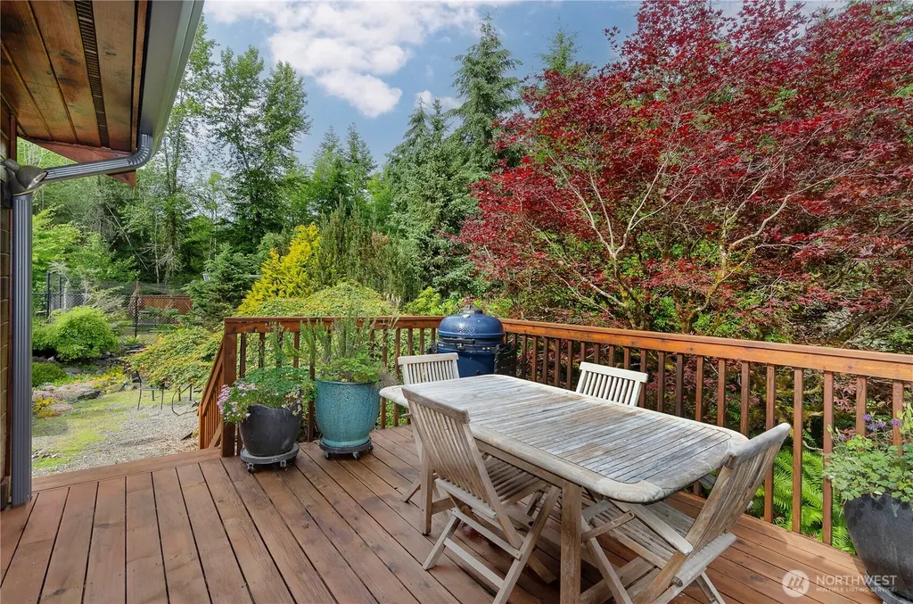 11204 Chaucer Street SE Olympia WA 98501