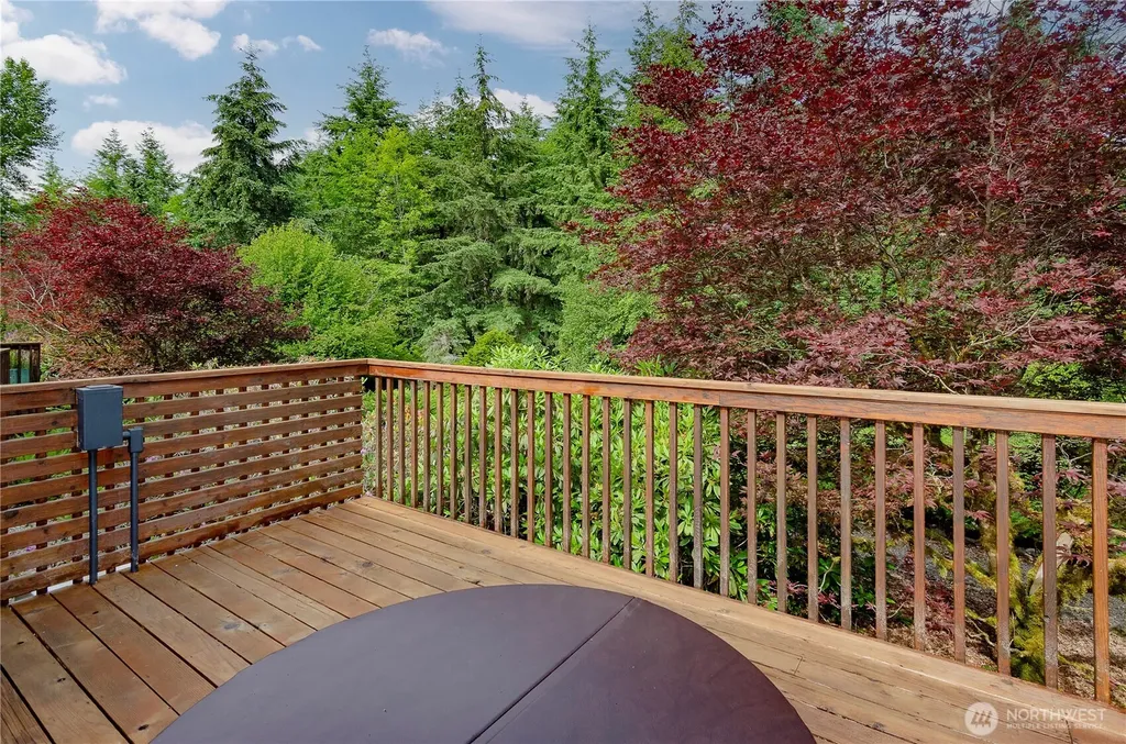 11204 Chaucer Street SE Olympia WA 98501