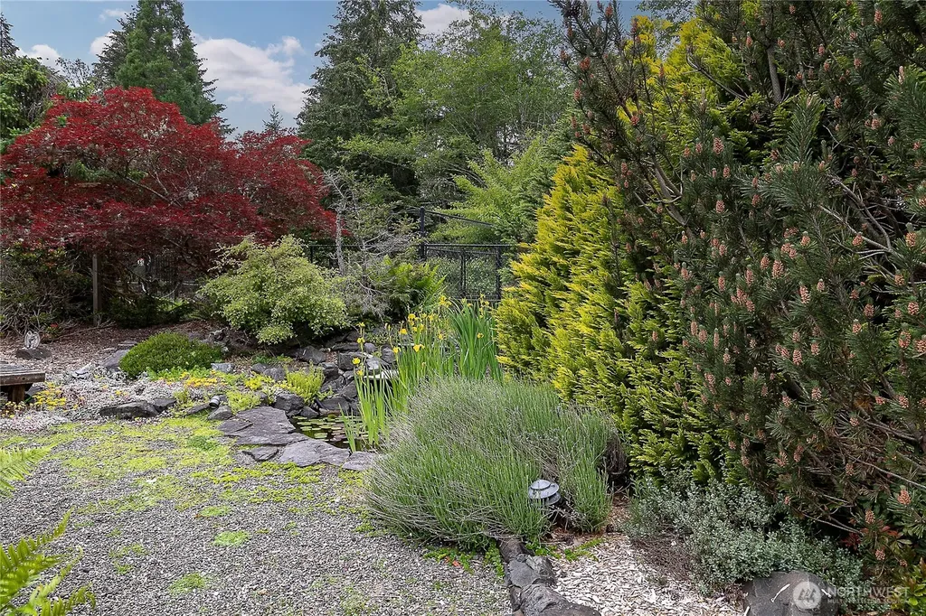 11204 Chaucer Street SE Olympia WA 98501
