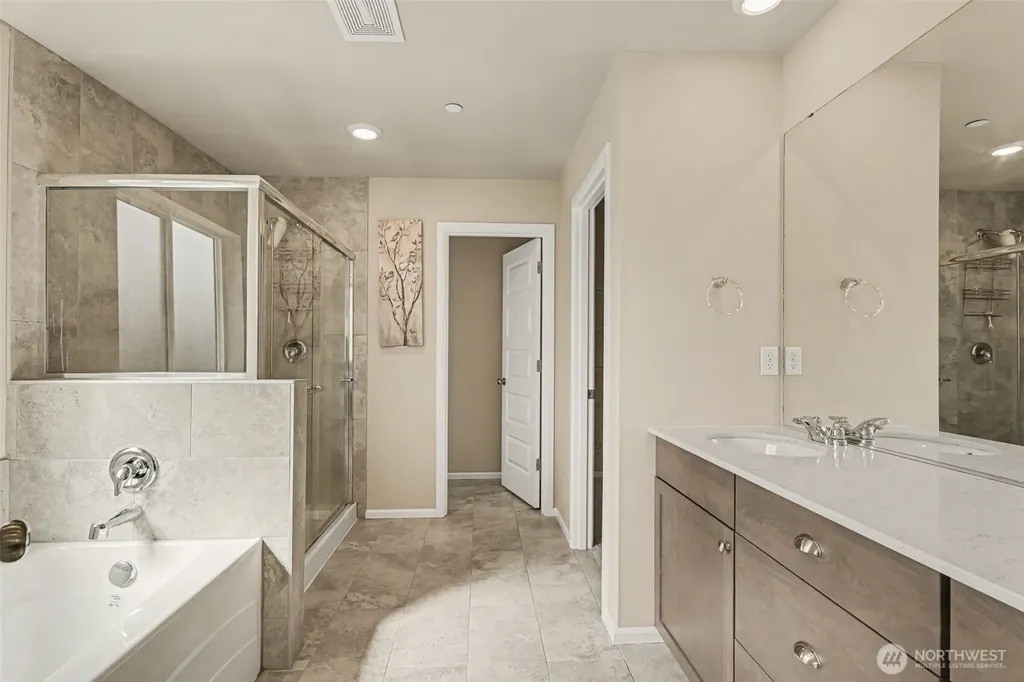 7913 39th Place NE Marysville WA 98270