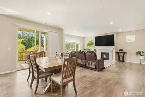 7913 39th Place NE Marysville WA 98270