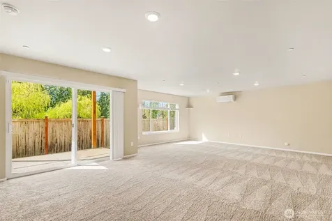 7913 39th Place NE Marysville WA 98270