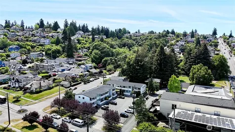 2902 N Carr Tacoma WA 98403