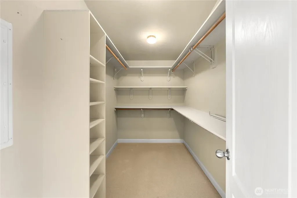 625 E Simpson Avenue Montesano WA 98563