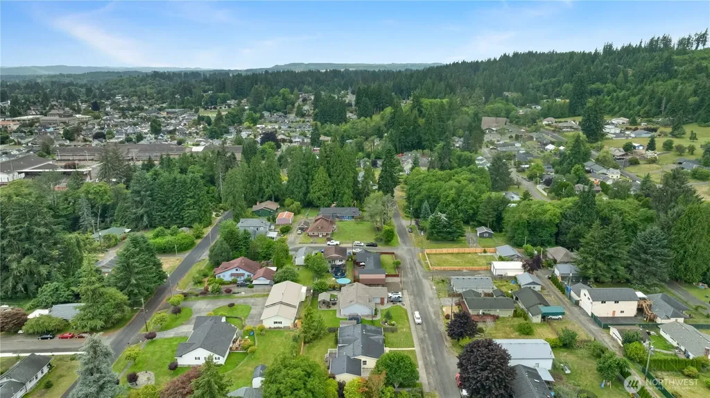 625 E Simpson Avenue Montesano WA 98563