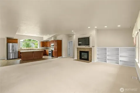 625 E Simpson Avenue Montesano WA 98563