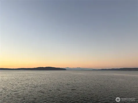 10111 Totem Way Anderson Island WA 98303
